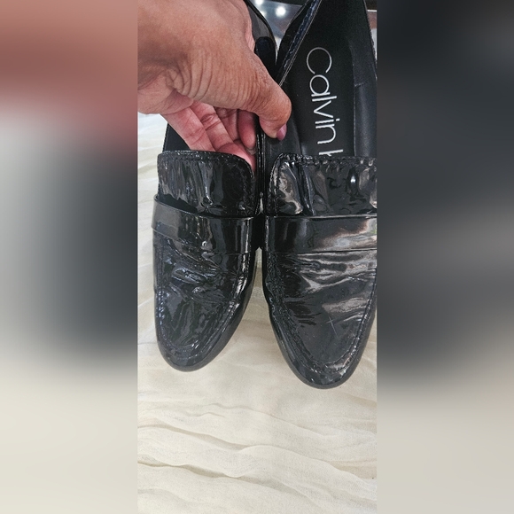 Black Patent Leather Calvin Klein soft loafers 7.5 - Picture 3 of 9